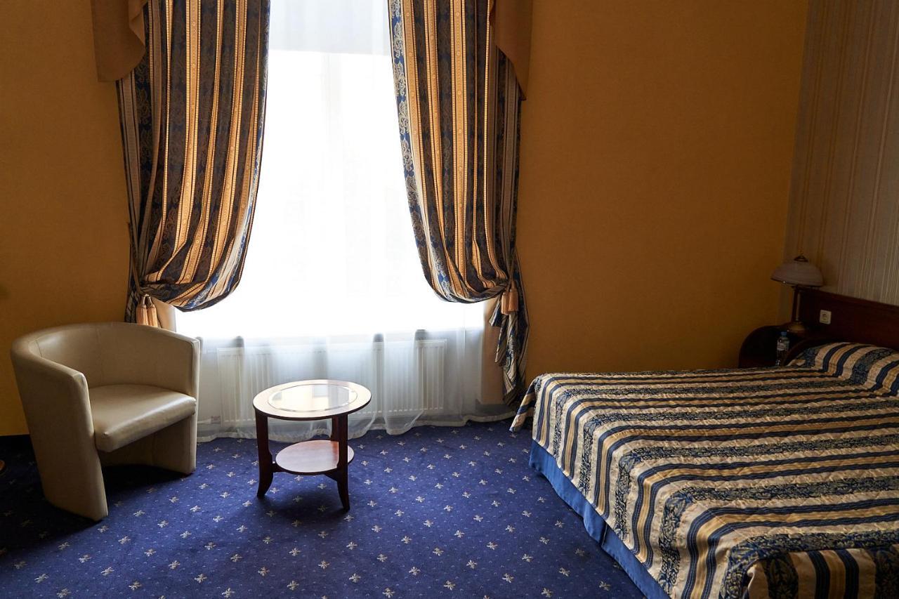 Belvedere Nevsky Business Hotel St Pétersbourg Extérieur photo